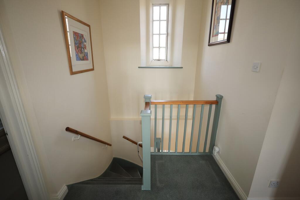 Additional image 11 of Lower Chapel Court, South Horrington Village