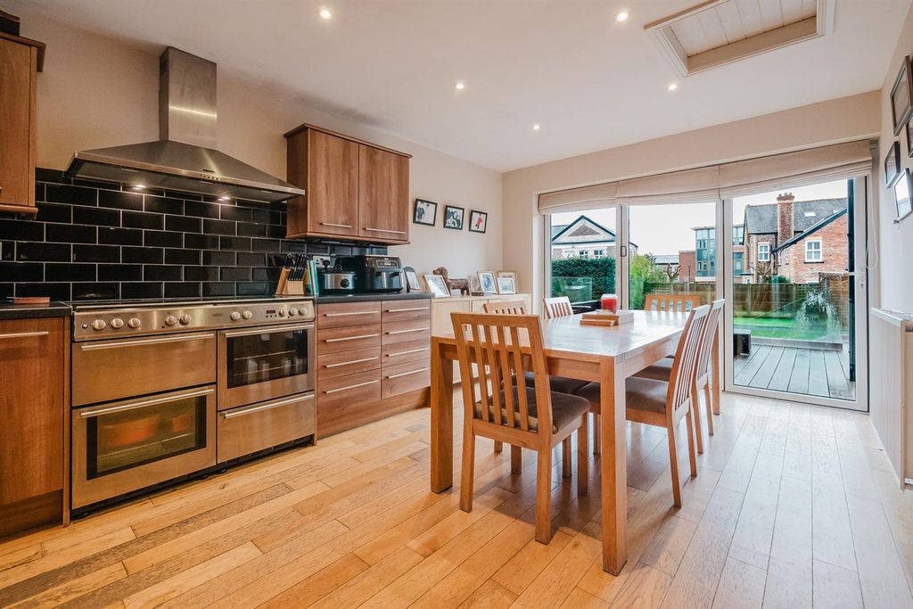Additional image 3 of 5 bed semi-detached house for saleGroby Road, Altrincham WA14