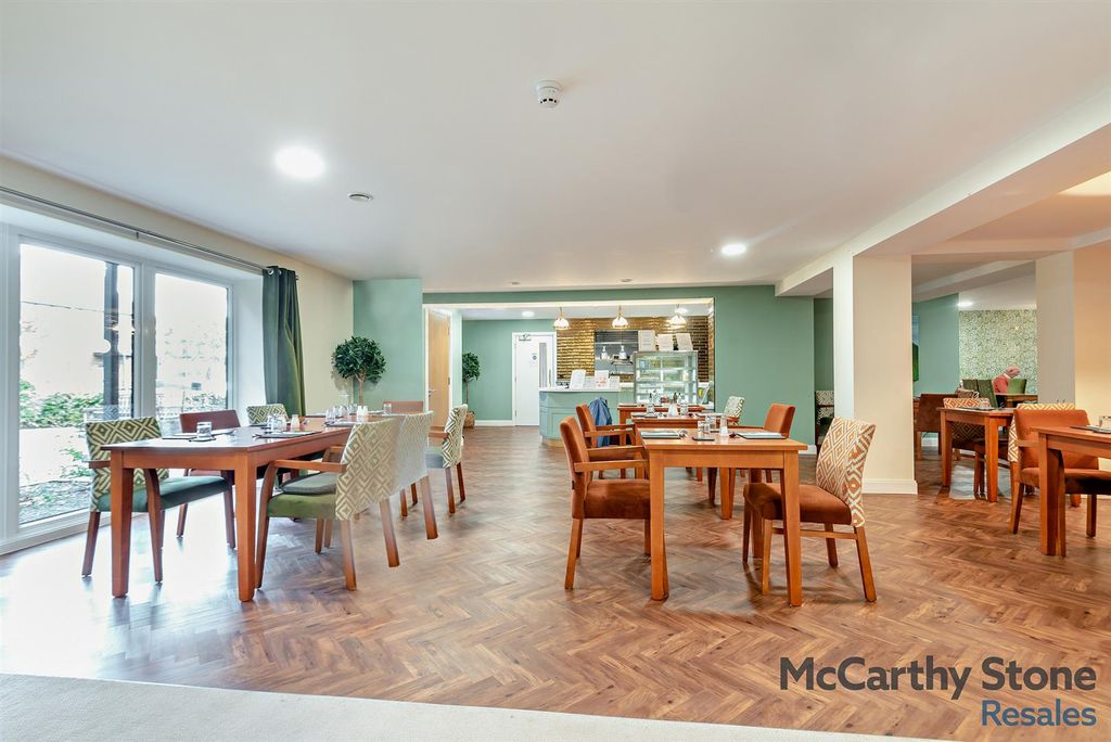 Additional image 38 of 1 bed flat for saleWayfarer Place, The Dean, Alresford SO24