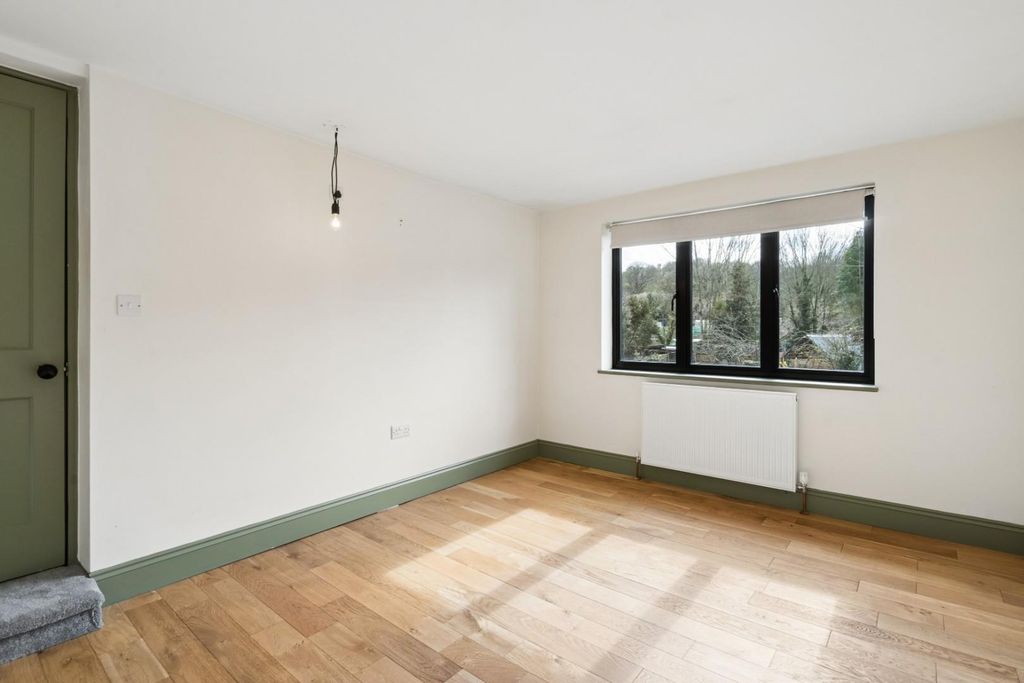 Additional image 17 of 3 bed terraced house for saleHigh Street, Old Amersham, Buckinghamshire HP7