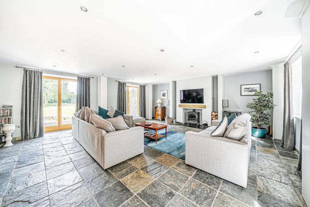 Additional image 16 of 6 bed barn conversion for saleFarleigh Lane, Dummer, Basingstoke RG25