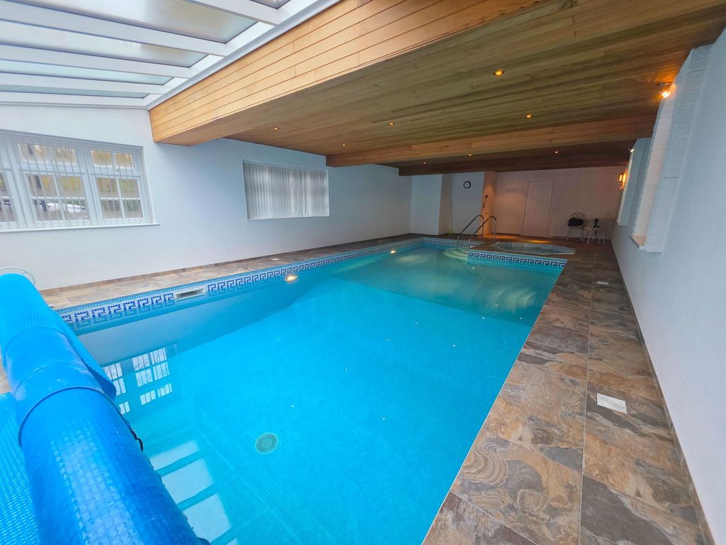 Additional image 3 of 5 bed country house for saleKingwell Road, Worsbrough, Barnsley S70