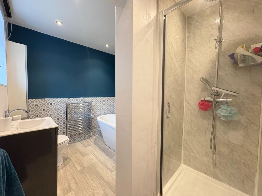 Additional image 26 of 4 bed terraced house for saleHigh Street, Hanging Heaton, Batley WF17