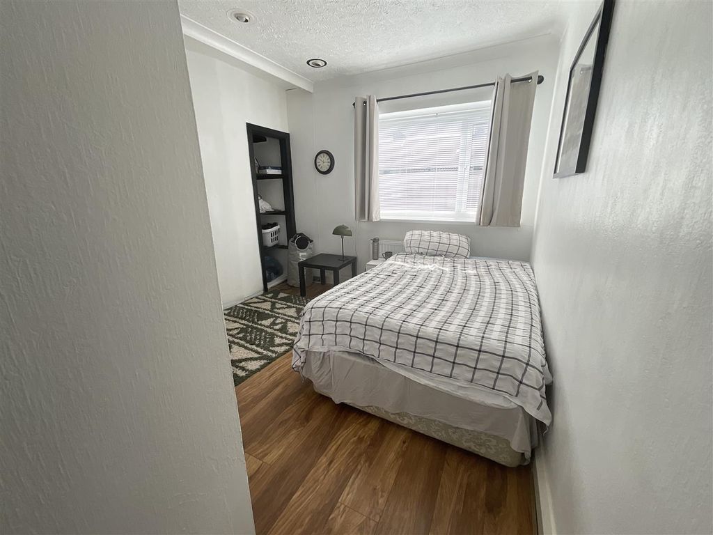 Additional image 14 of 2 bed flat for saleHigh Street, Llanelli SA15
