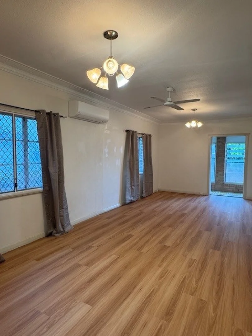 376 Rode Road, Chermside QLD 4032 photo 3