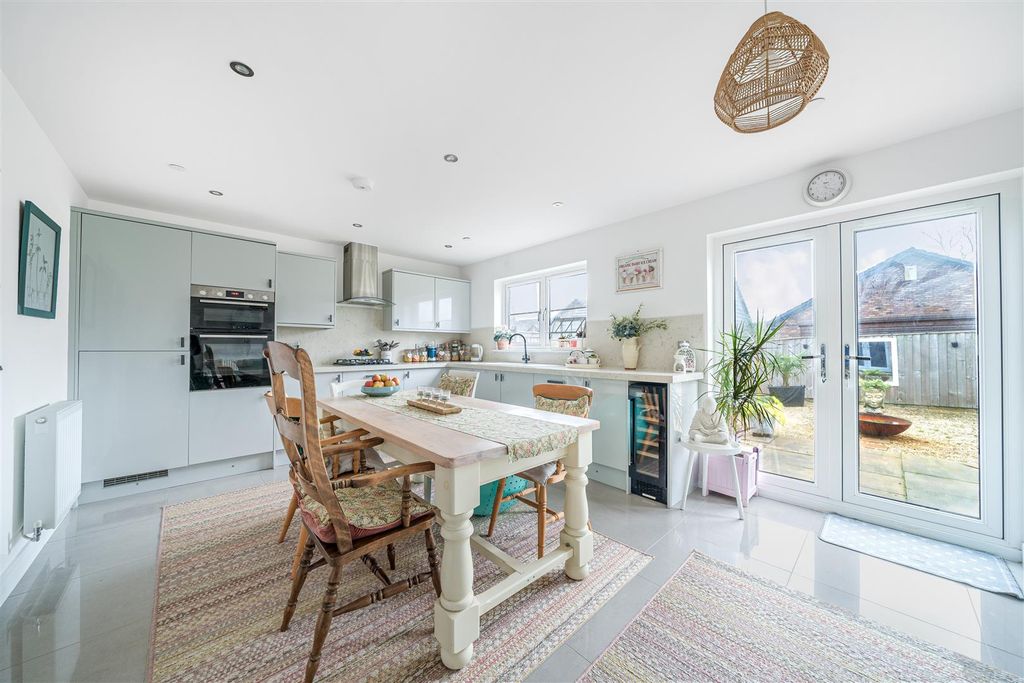 Additional image 7 of 3 bed detached bungalow for saleLlys Tirnant, Tycroes, Ammanford SA18