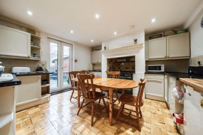 Additional image 2 of 9 bed property for saleMarlborough Road, Banbury OX16