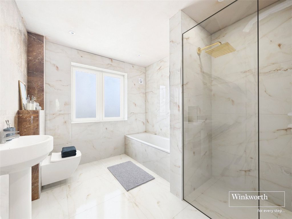 Additional image 7 of 4 bed detached house for saleBrookers Hill, Shinfield, Reading, Berkshire RG2
