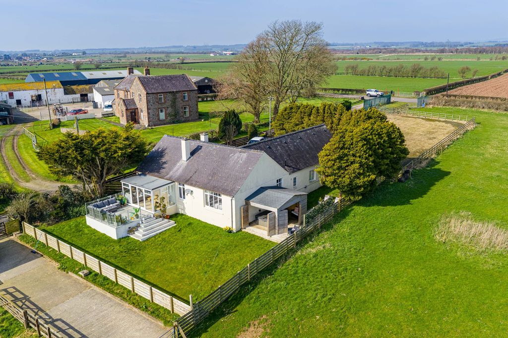 5 bed equestrian for sale4 Woodfield, Eastriggs, Annan DG12