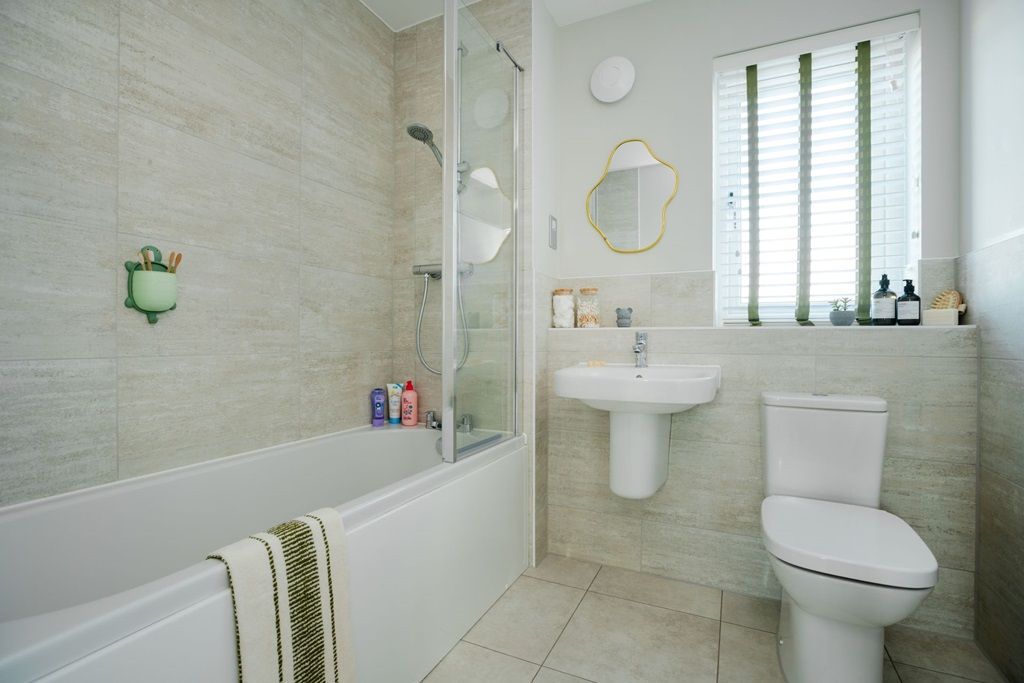 Additional image 12 of 5 bed detached house for sale"The Aireton - Plot 85" at Capstone Oaks, North Dane Way, Lordswood, Chatham ME5