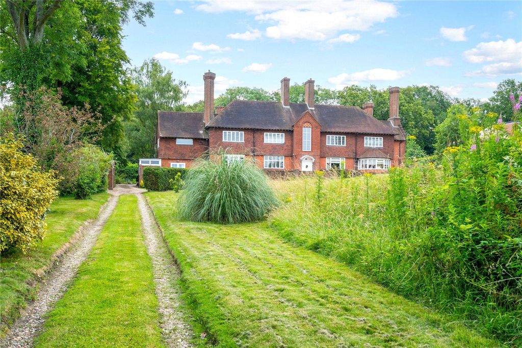Additional image 14 of 4 bed flat for saleRowley Lane, Barnet EN5