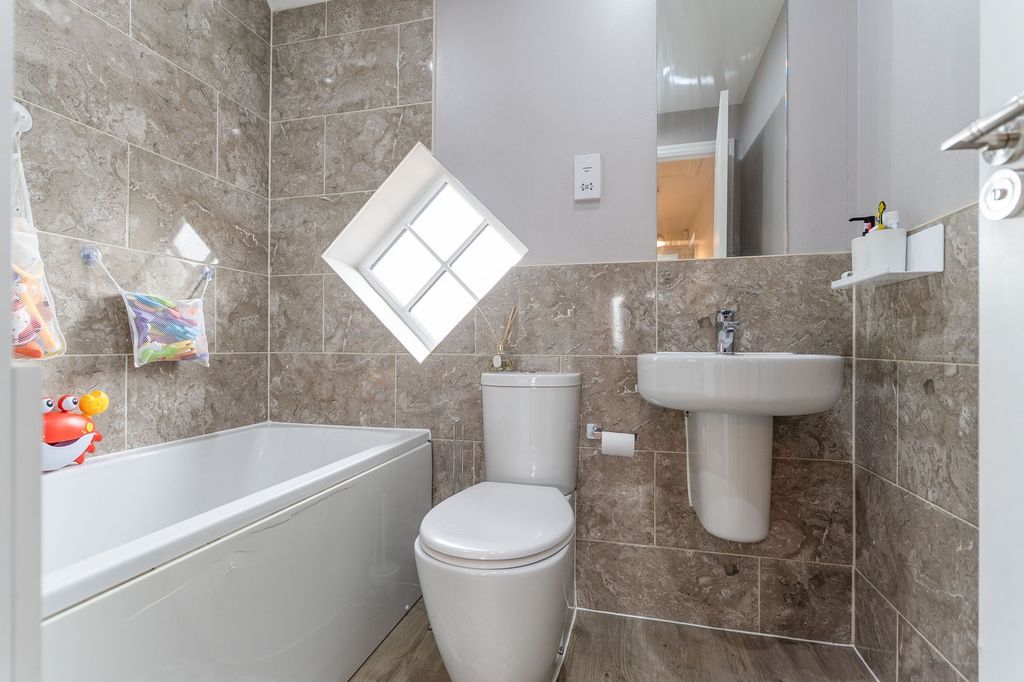 Additional image 20 of 3 bed semi-detached house for saleWestward Ho Crescent, Newport NP20