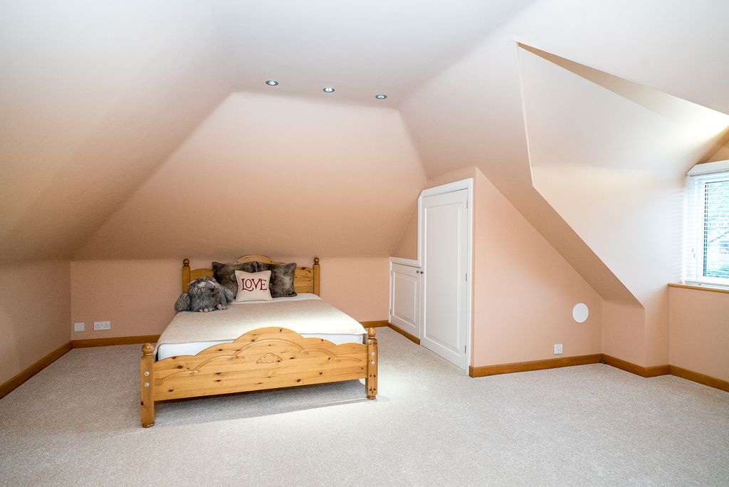 Additional image 15 of 4 bed detached house for saleWest Road, Berkhamsted HP4