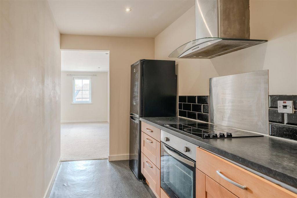 Additional image 6 of 2 bed flat for salePiccadilly Heights, Wain Avenue, Chesterfield S41