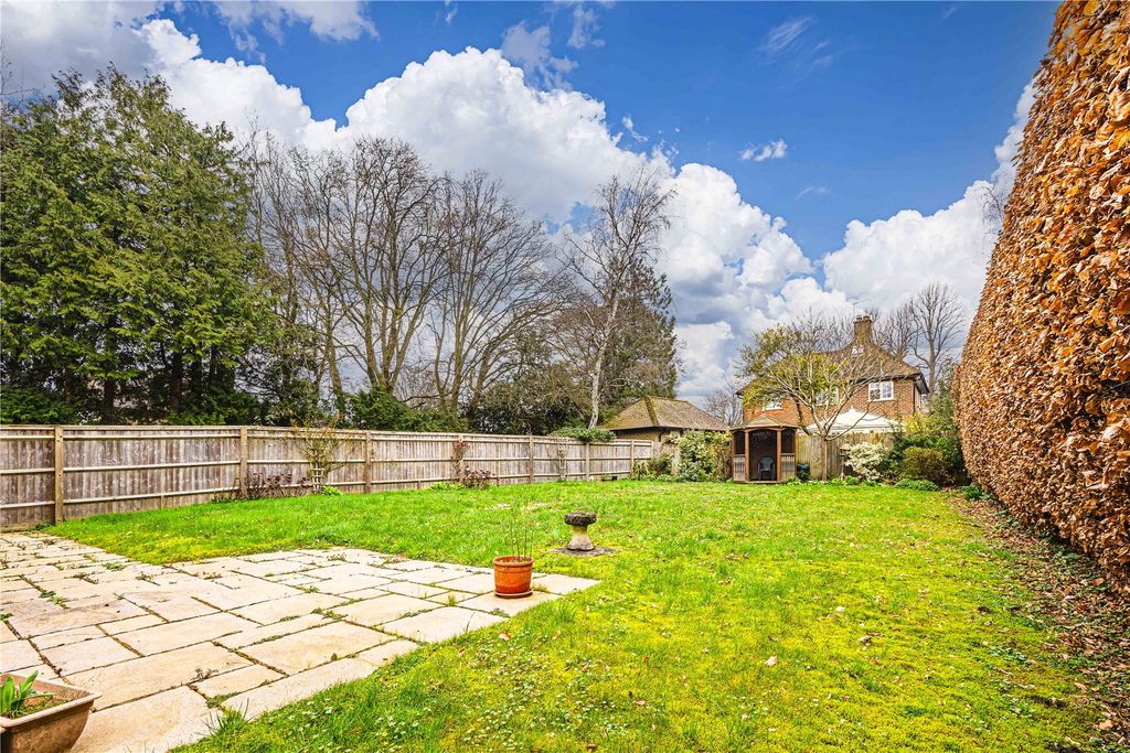 Additional image 33 of 5 bed detached house for saleShenstone Hill, Gravel Path, Berkhamsted, Hertfordshire HP4