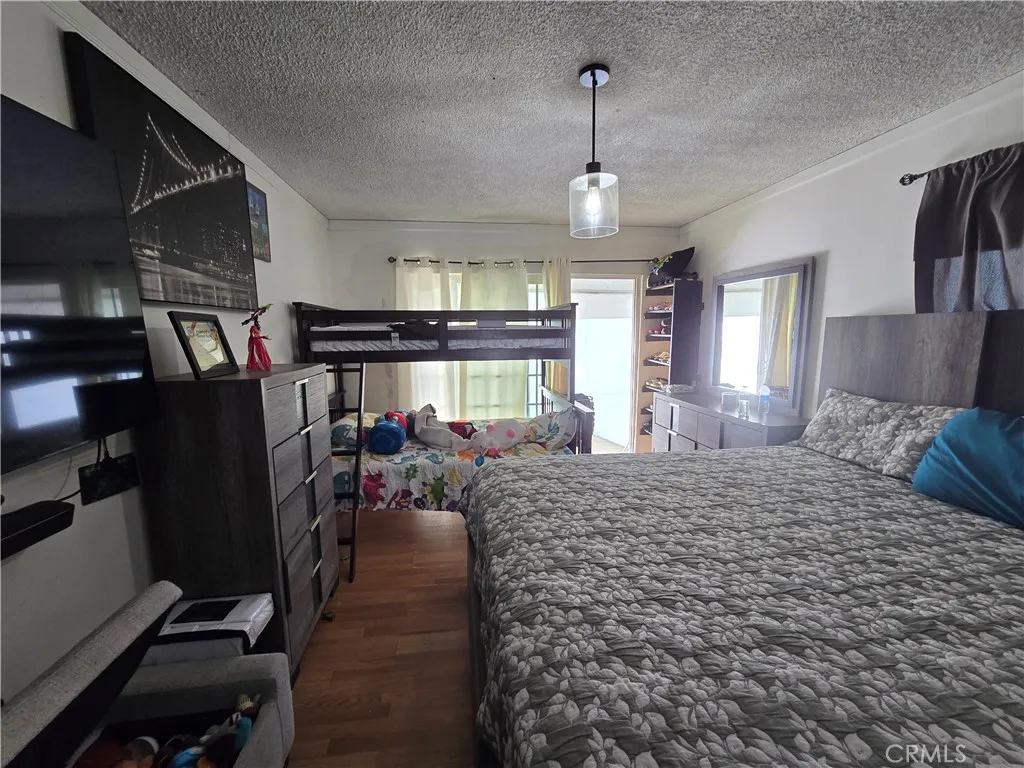 Additional image 32 of 1275 Hardt, San Bernardino, CA 92408