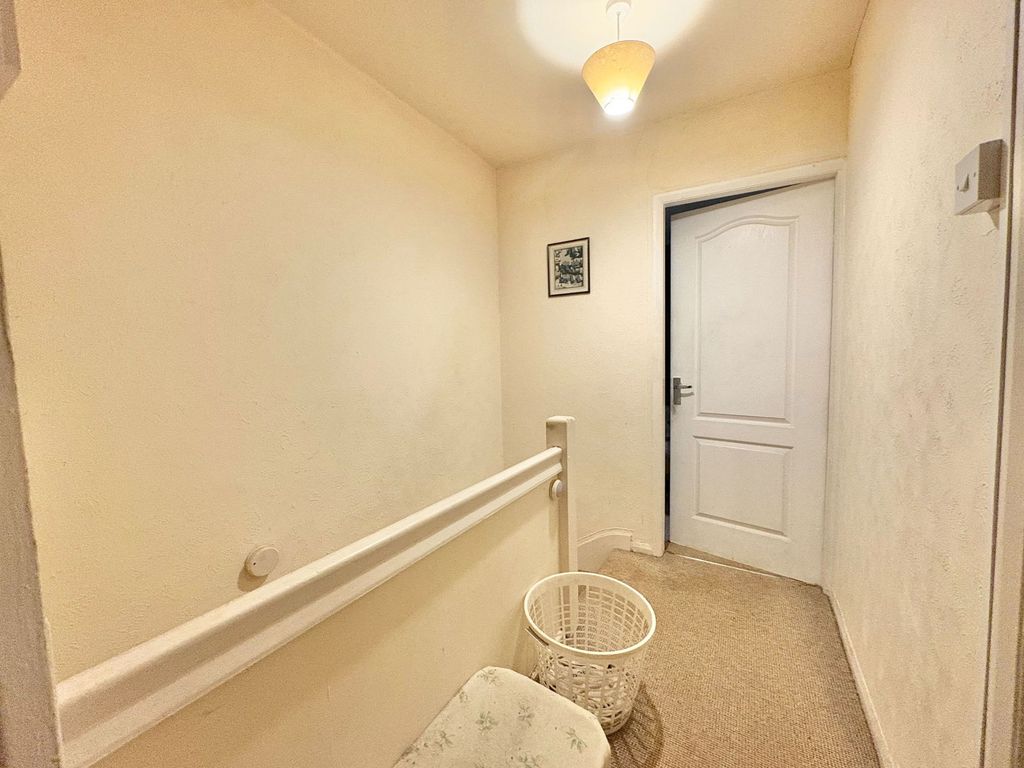 Additional image 6 of 2 bed flat for saleBrowns Lane, Dordon, Tamworth B78