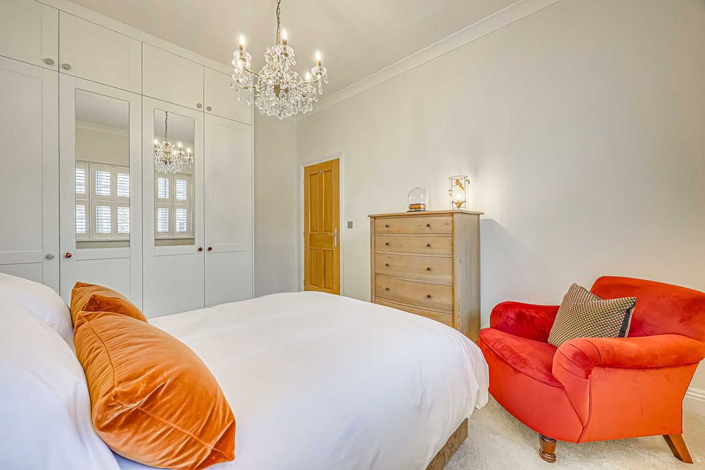 Additional image 35 of 5 bed detached house for saleVicarage Heights, Benfleet SS7
