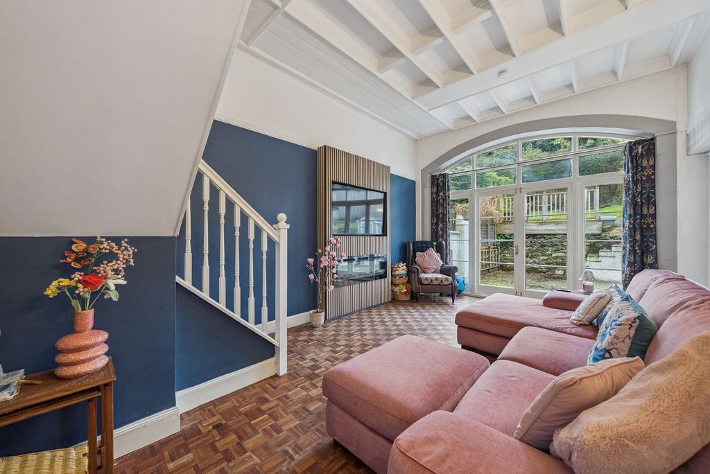 Additional image 4 of 3 bed terraced house for saleGlenarn Road, Rhu G84