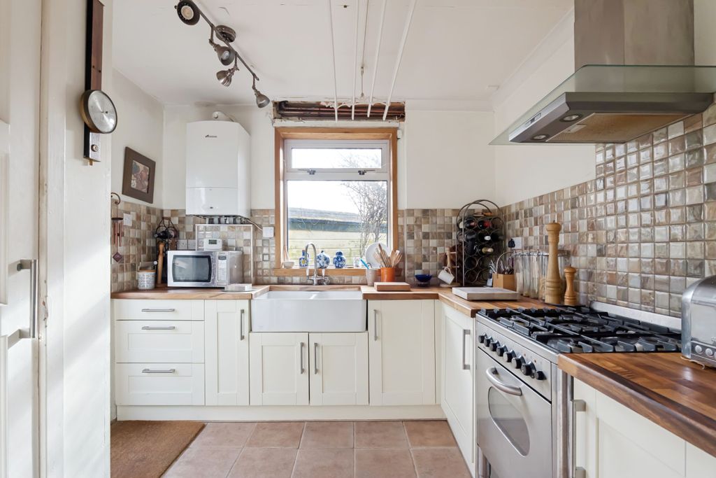Additional image 10 of 2 bed semi-detached house for saleBuchanan Crescent, Croftamie, Glasgow G63