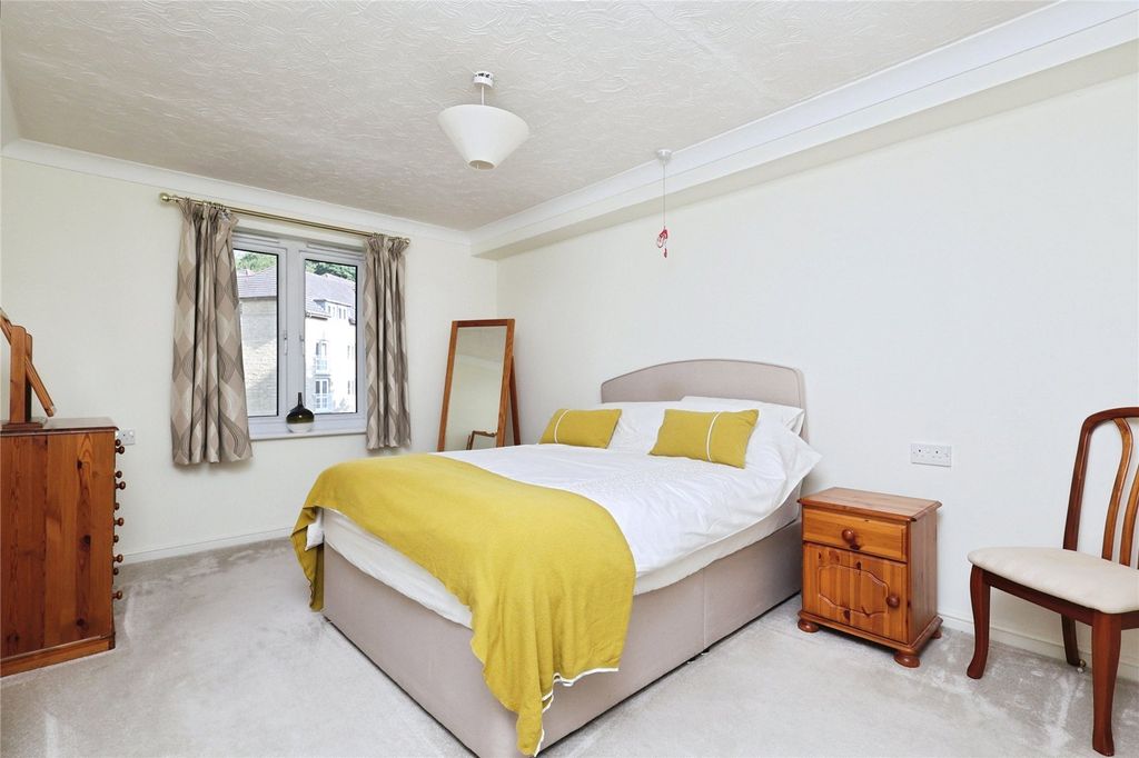 Additional image 6 of 1 bed flat for saleAire Valley Court, Bingley BD16