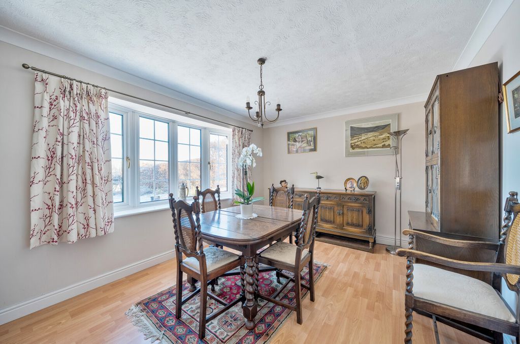 Additional image 4 of 4 bed detached house for saleNew Farm Road, Alresford, Hampshire SO24