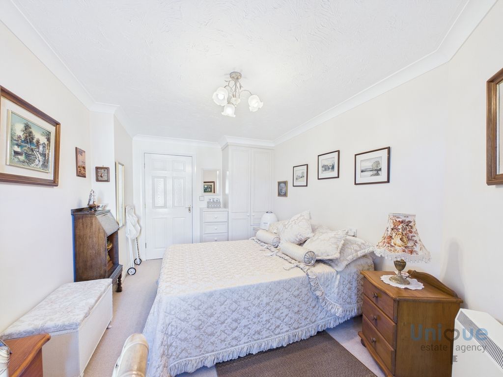 Additional image 9 of 2 bed flat for saleHardaker Court, 319-323 Clifton Drive South, Lytham St. Annes FY8