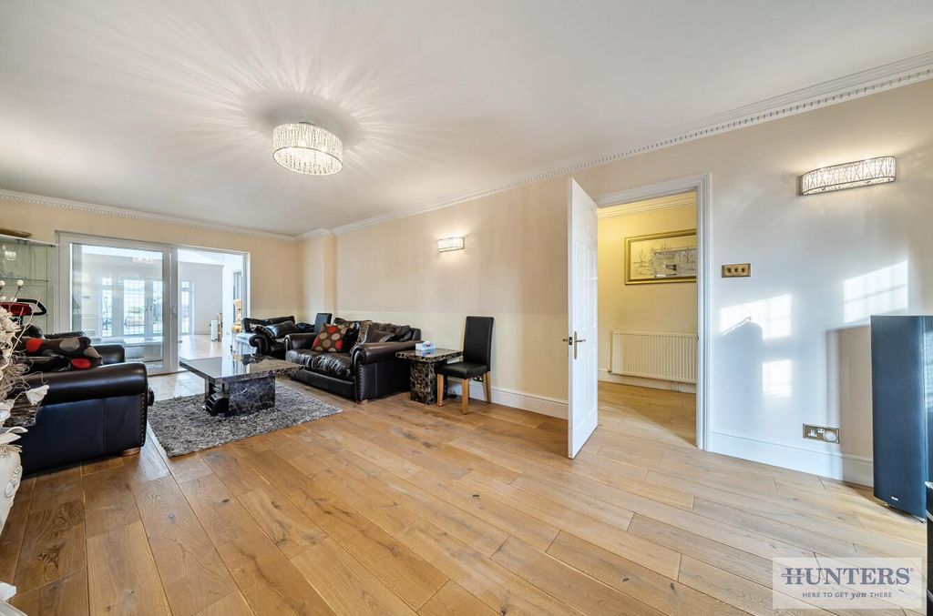 Additional image 6 of 5 bed detached house for saleMayplace Road East, Bexleyheath DA7
