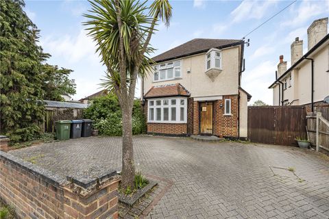 Avondale Avenue, Old Malden, Worcester Park KT4