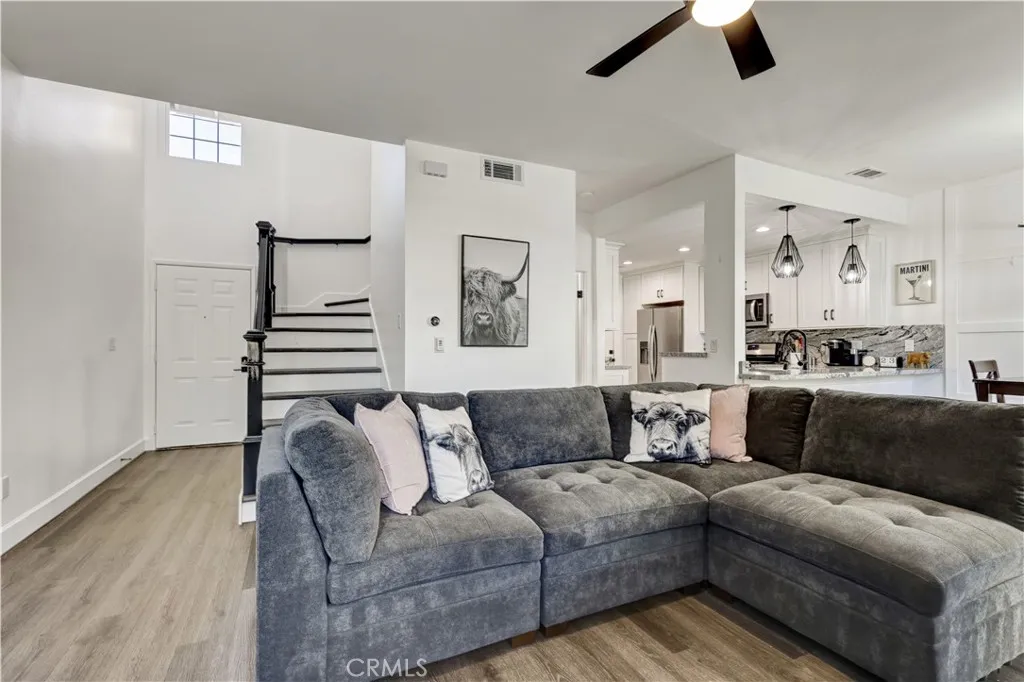 Additional image 15 of 28102 Bobwhite Cir Unit 3, Saugus, CA 91350
