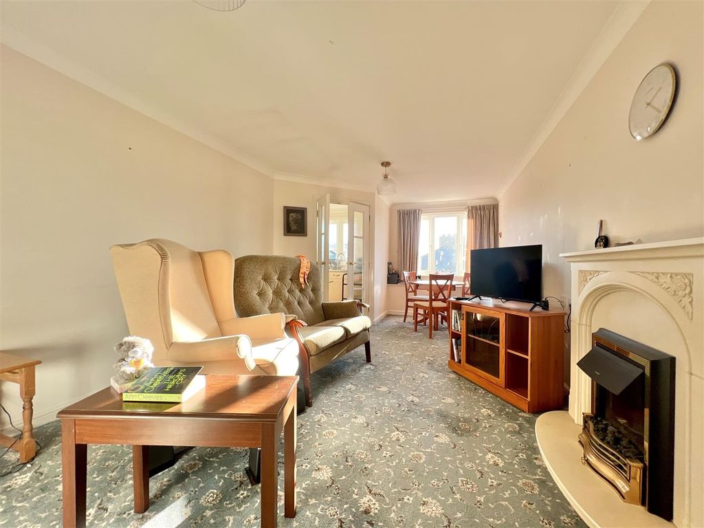Additional image 5 of 1 bed flat for salePort Mill Court, Mills Way, Barnstaple EX31