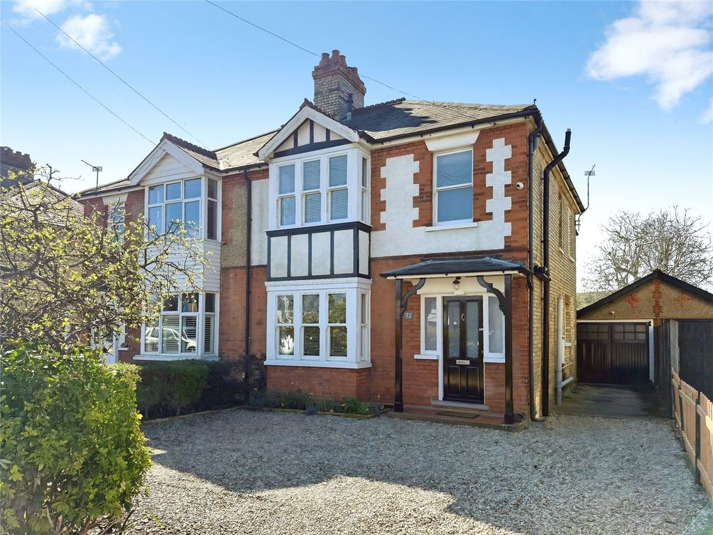 4 bed semi-detached house for saleLondon Road, Biggleswade, Bedfordshire SG18
