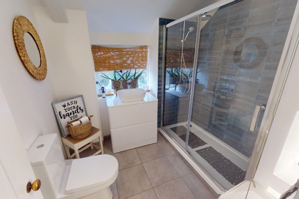 Additional image 22 of 6 bed detached house for saleGillingham NR34