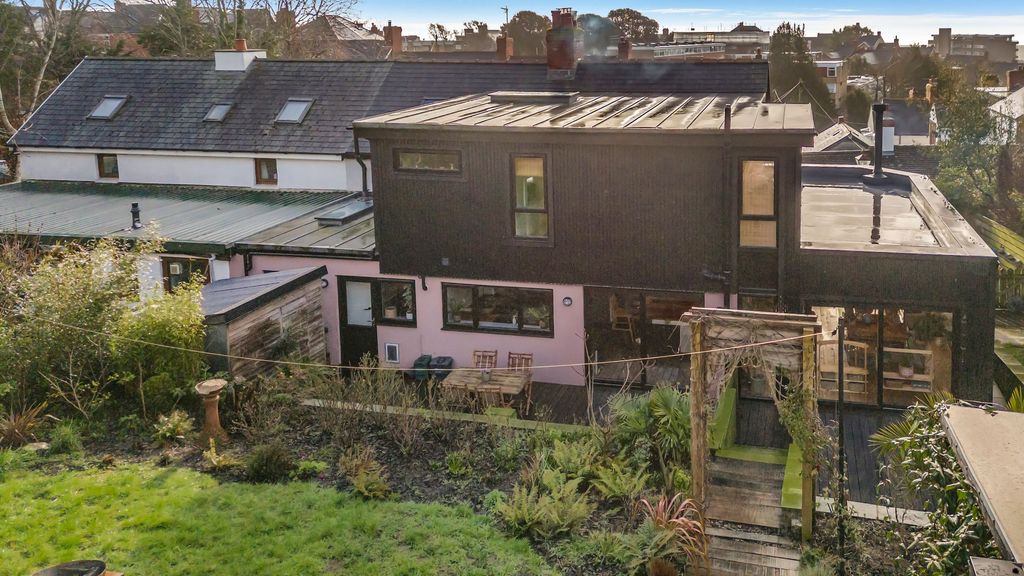 Additional image 38 of 4 bed semi-detached house for saleOld Village Road, Barry CF62