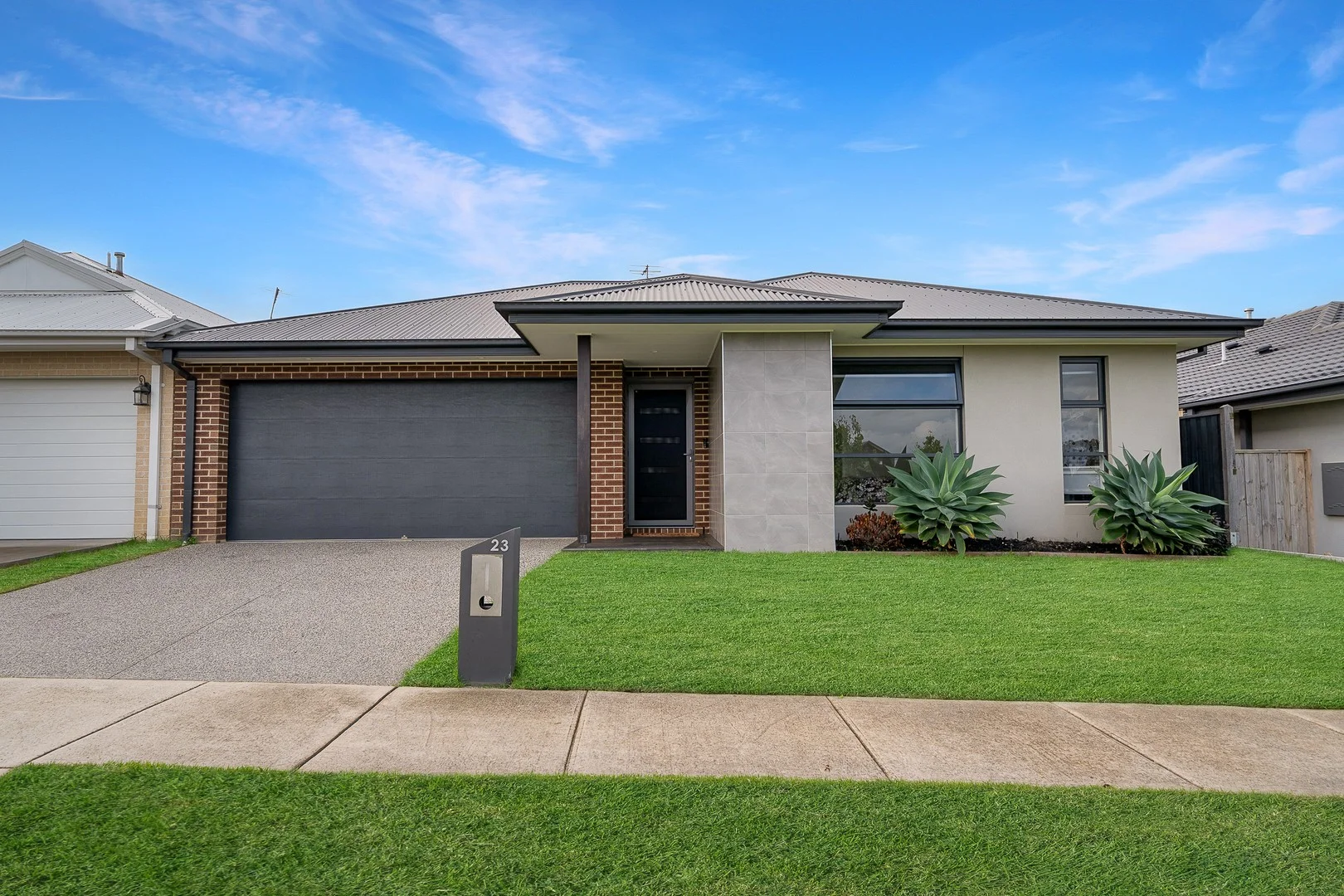 23 Rosedene Avenue, Officer VIC 3809