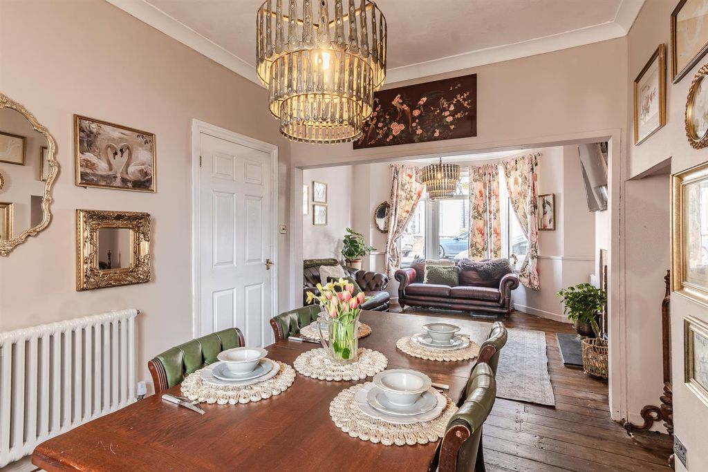 Additional image 20 of 4 bed terraced house for saleCastleland Street, Barry CF63