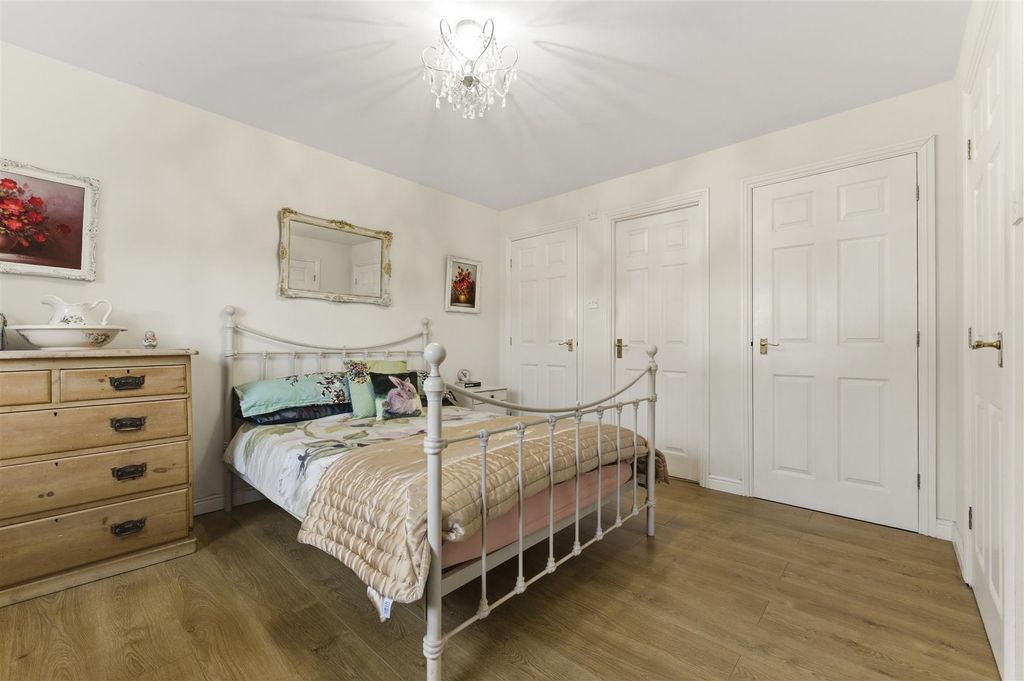 Additional image 11 of 4 bed detached house for saleStarlight View, Westward Rise, Marine Heights, Barry CF62