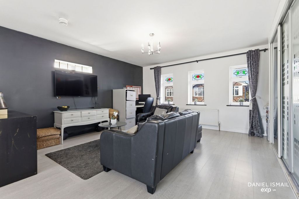 Additional image 24 of 8 bed detached house for saleWelbeck Drive, Langdon Hills, Basildon SS16