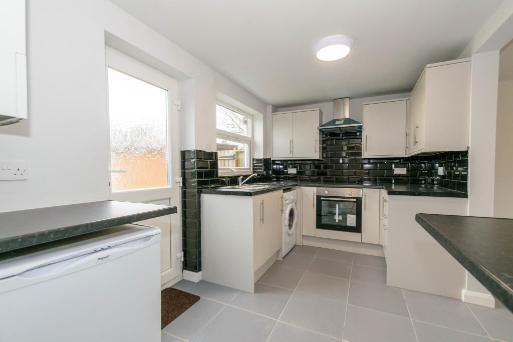 Additional image 3 of Whitford Close, Bromsgrove, Worcestershire, B61