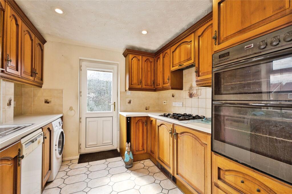 Additional image 11 of Seaton Road, Yeovil, Somerset, BA20