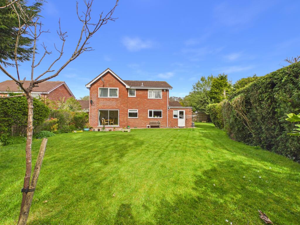 Additional image 17 of Marlborough Close, Four Oaks, Sutton Coldfield, B74