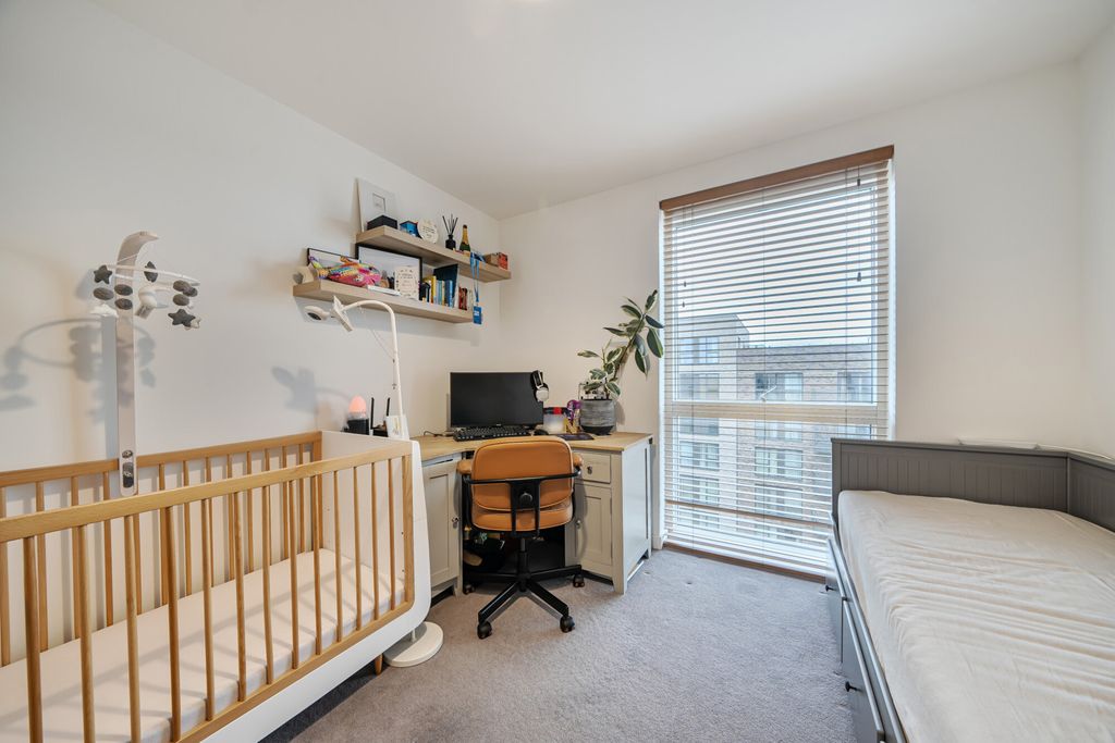Additional image 8 of 2 bed flat for saleRegal Walk, Bexleyheath DA6