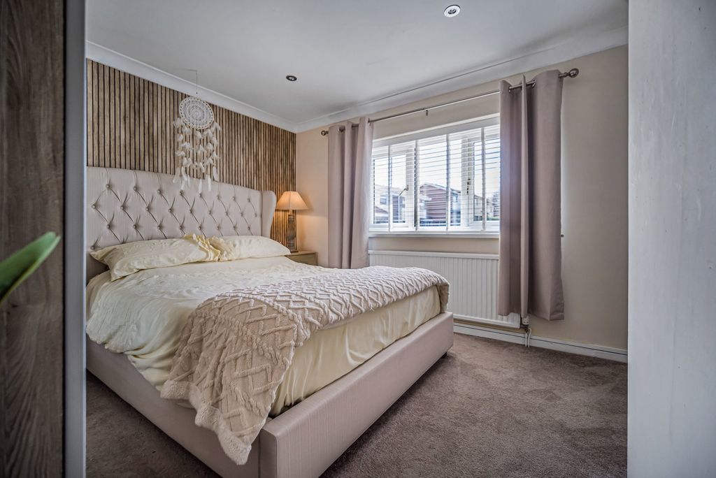 Additional image 17 of 3 bed semi-detached house for saleHengoed Hall Drive, Hengoed CF82