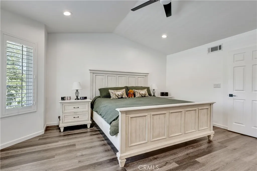 Additional image 81 of 28102 Bobwhite Cir Unit 3, Saugus, CA 91350