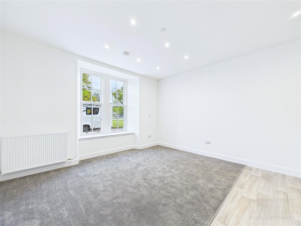 Additional image 3 of 2 bed flat for saleGarden Apartment 1, Stonefield House, The Square, Grantown On Spey PH26