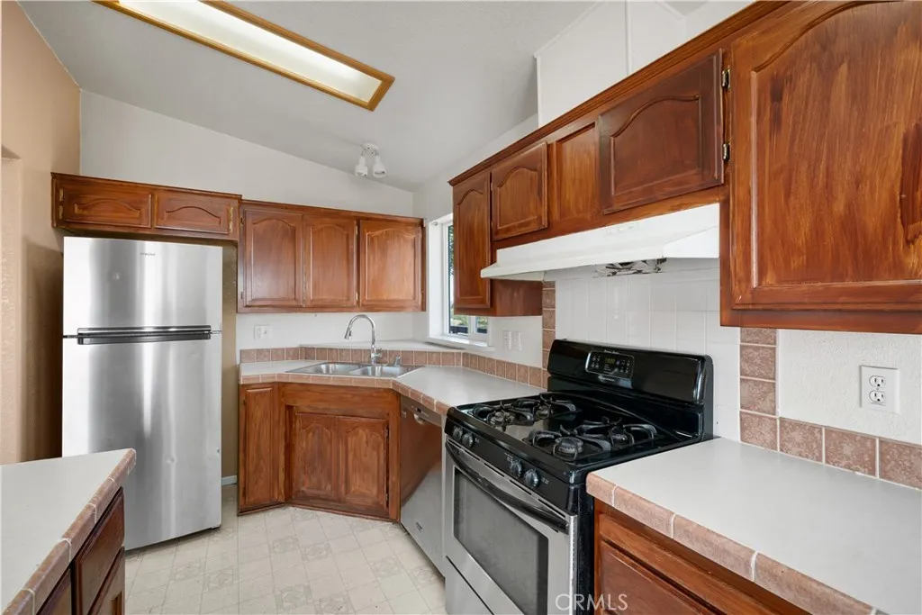 Additional image 10 of 5720 Vista Serrano Way, Paso Robles, CA 93446