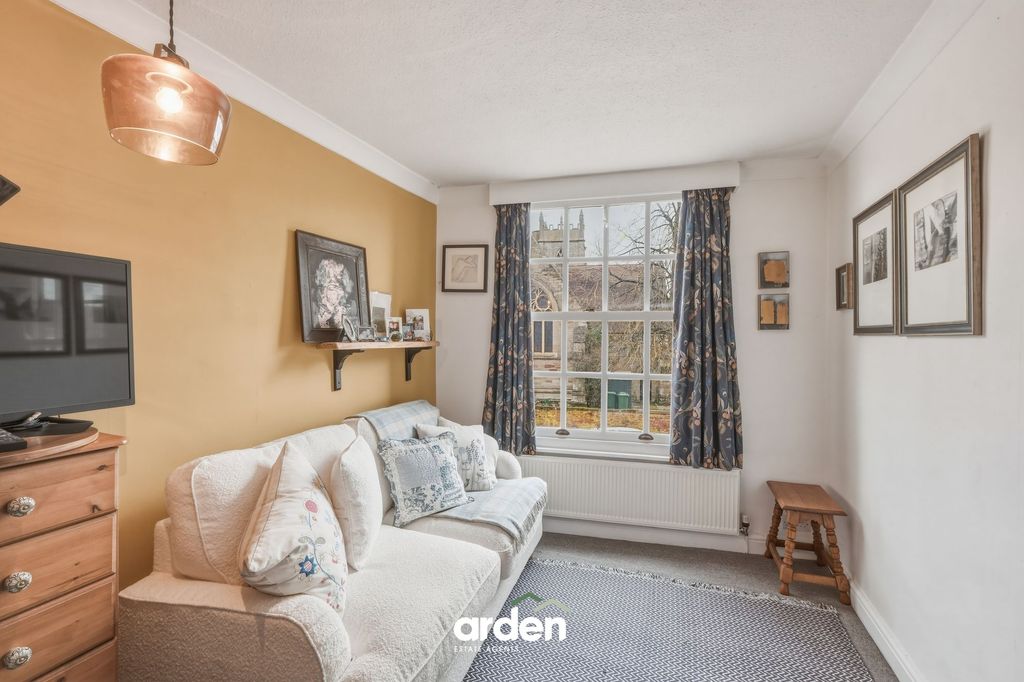 Additional image 7 of 2 bed flat for saleChurch Street, Alcester B49