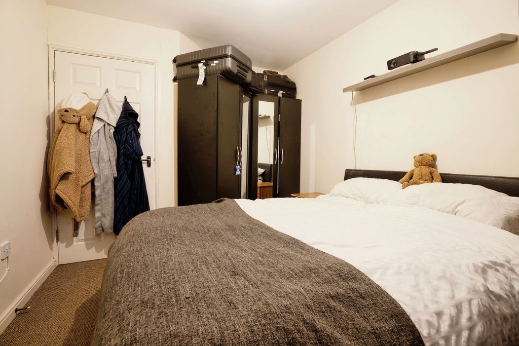 Additional image 8 of 2 bed flat for saleLangwood Court, Haslingden, Rossendale, Lancashire BB4
