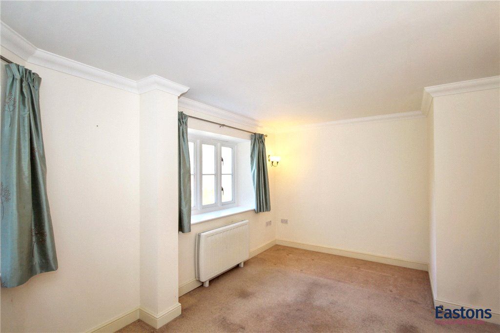 Additional image 11 of 2 bed flat for saleElizabeth Drive, Banstead SM7