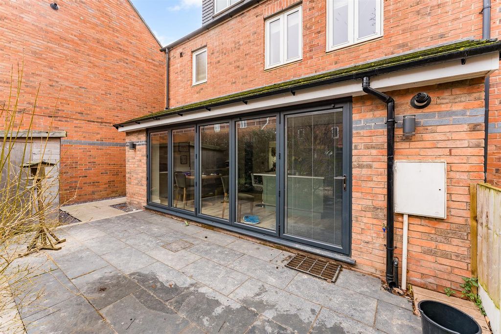 Additional image 37 of 4 bed town house for saleHuntspill Road, West Timperley, Altrincham WA14